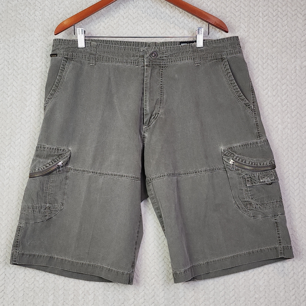 KÜHL Ambush Gray Cargo Shorts Outdoor Hiking Casual Mens Medium